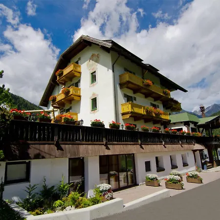 Hotel-pension Edelweiss 3*