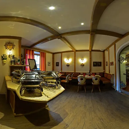 Hotel Hotel-pension Edelweiss 3*