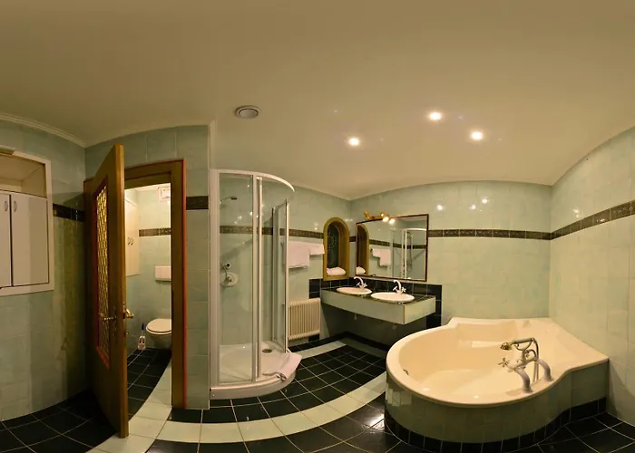 Hotell Hotel-pension Edelweiss Mallnitz